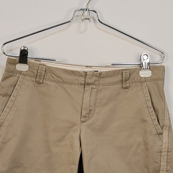 Gap khaki bermuda shorts flat front side stripe size 00 - Picture 3 of 16